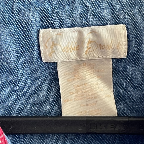 Vintage Womans Button Up Shirt - Embroidered - Size Medium - Picture 6 of 8